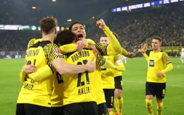 队展现出了 队展现出了